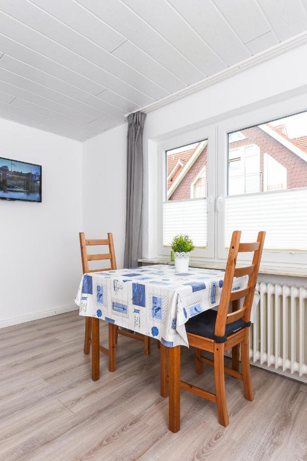 Ferienwohnungen Im Haus Waterkant นอยฮาร์ลิงเงอซีล ภายนอก รูปภาพ